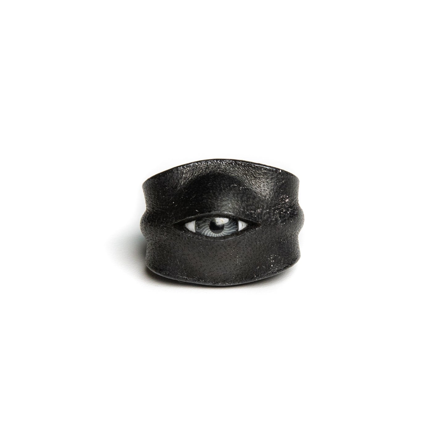 Plank Ateliers 'ALL EYES' Leather Ring
