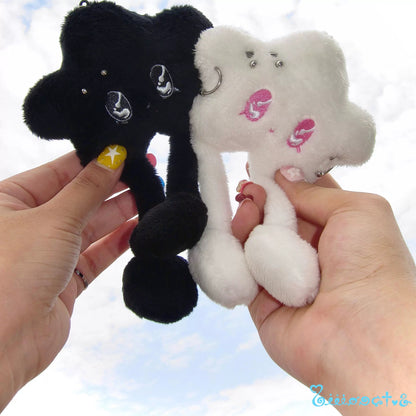 Kiiidsclub piercing Plushie Charm