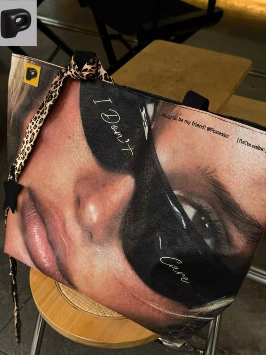 PutOut online ’I Don't Care‘ shopping tote