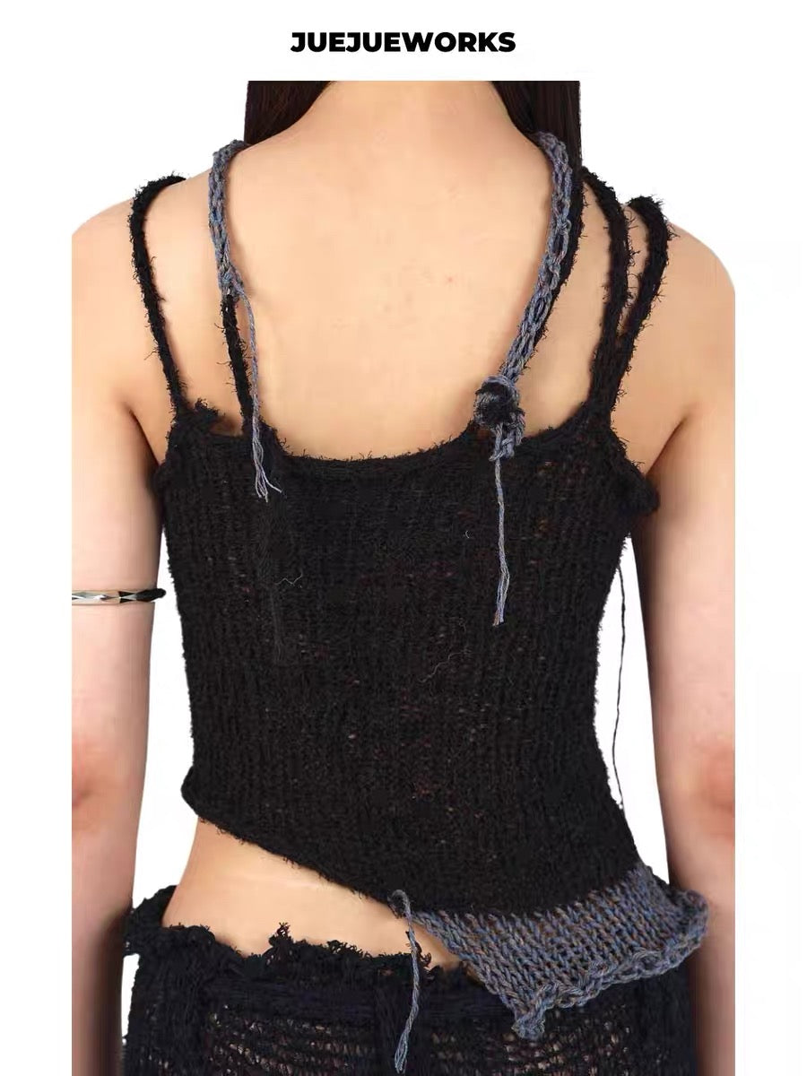 JUEJUEWORKS Hand-Knit Top in Black