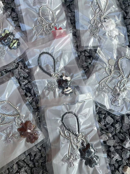 Plank Ateliers 'EYES KITTY' Leather Pendant